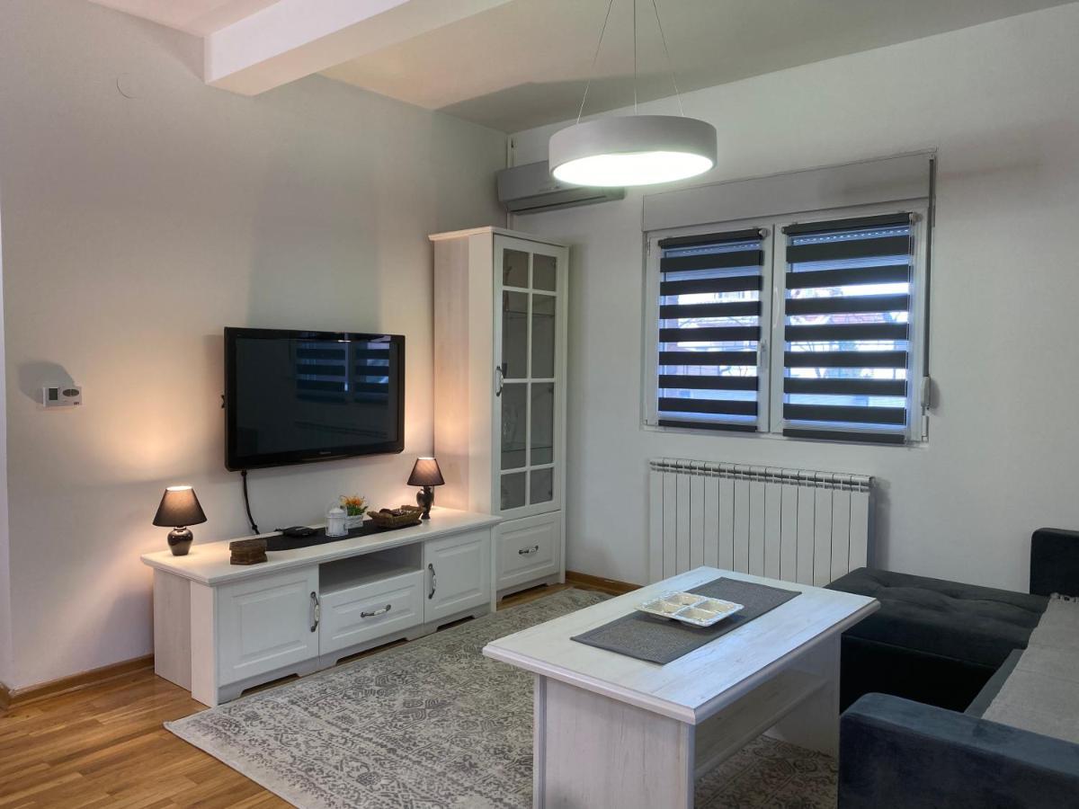 Nbg Hills Apartments Belgrado Exterior foto