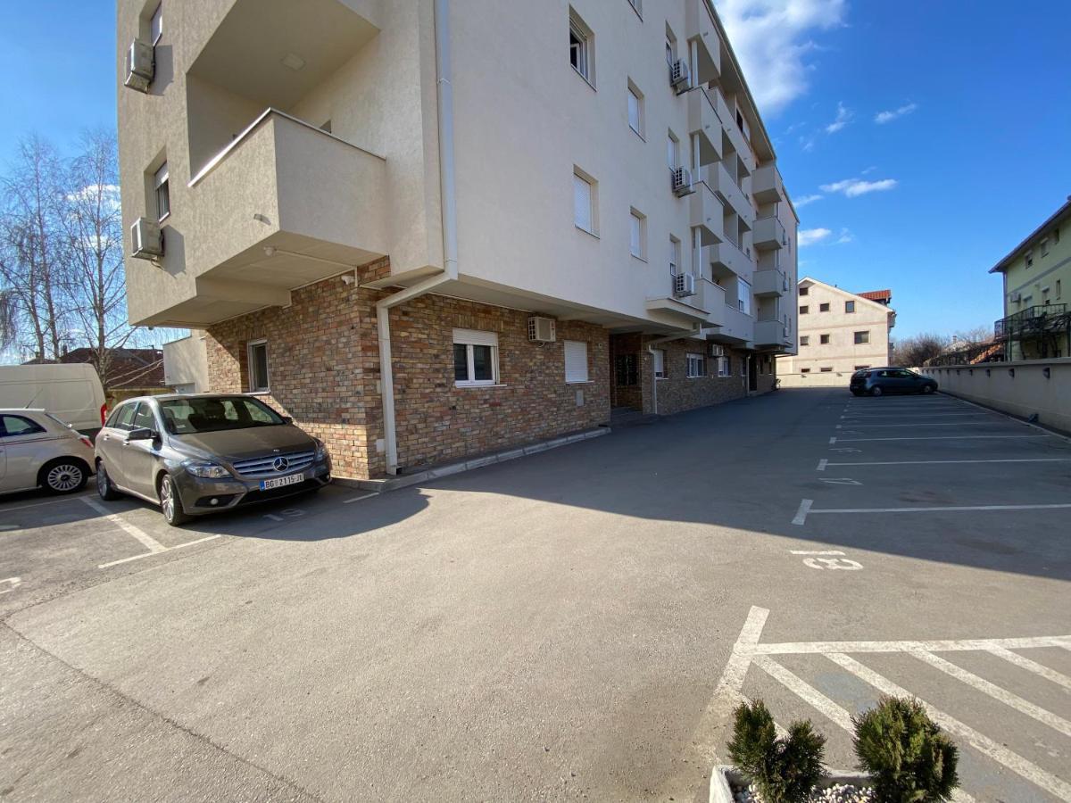 Nbg Hills Apartments Belgrado Exterior foto
